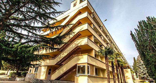 Санаторий Славутич Алушта - официальный сайт