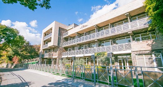 Отель ОЛИВА-АРТ Утес - официальный сайт