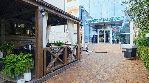 Отель Магнат Адлер - официальный сайт