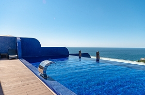 Фотографии объекта
							Отель «Зазеркалье» Ялта, Крым