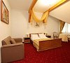 Отель «Универсал» Светлогорск - номер Полулюкс