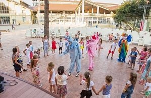 Фотографии объекта
							Отель «Alean Family Doville» Анапа