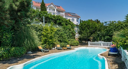 Отель Бон Мезон Алушта - официальный сайт Отель Бон Мезон Алушта - официальный сайт