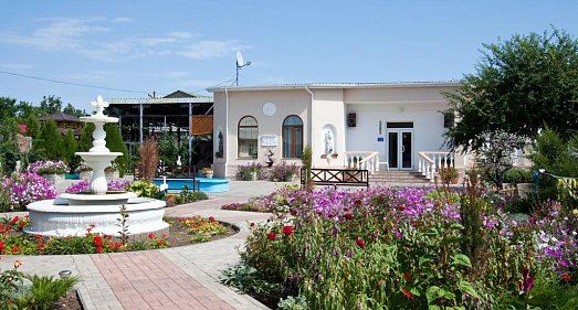 Отель Альтернатива Феодосия - официальный сайт