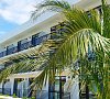 Отель Club Resort Hotel OASIS Пицунда фото