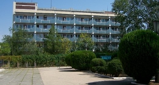 Отель Строитель Евпатория - официальный сайт
