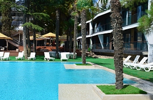 Фотографии объекта
							Парк-отель «Московский» Алушта, Малореченское