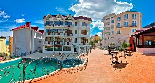 Отель Вилла Алина Алушта - официальный сайт