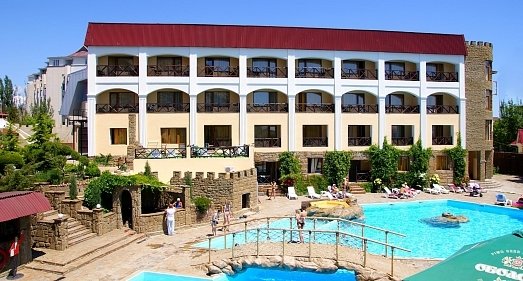 Отель Бастион Судак - официальный сайт