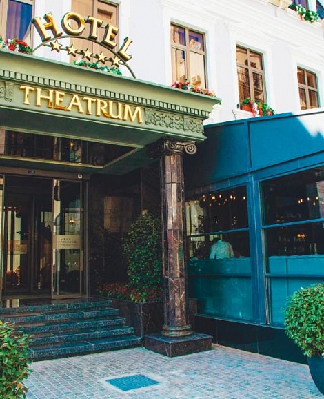 Отель «Theatrum» Баку (Азербайджан) Отель «Theatrum» Баку (Азербайджан)