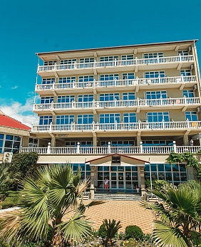 Путевки в санатории Лоо