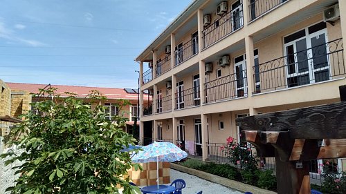 Отель Цезарь Прибрежное - официальный сайт