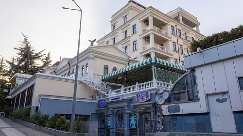 Отель Страж Империи Алушта - официальный сайт Отель Страж Империи Алушта - официальный сайт