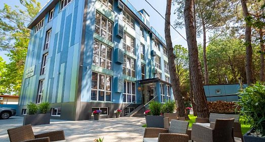 Отель Грейс Калифорния Адлер - официальный сайт