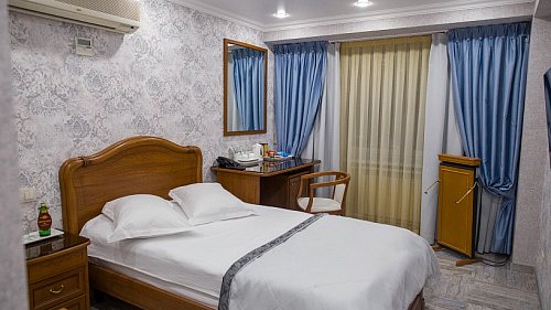 Гостиница Кристалл Люкс #1 Гостиница Кристалл Люкс #1