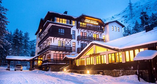 Отель Ozon Семь вершин Чегет поляна - официальный сайт