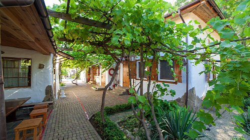 Отель Гостиный двор Керчь - официальный сайт