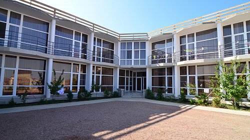 Отель Лео Гранд Поповка - официальный сайт